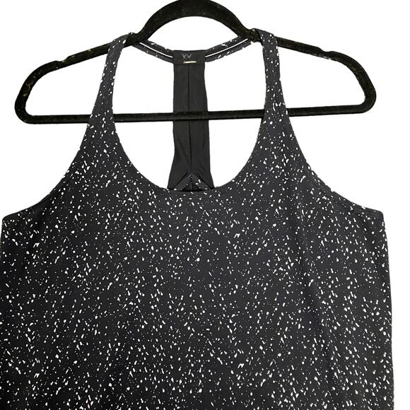 Lululemon Drop It Like It's Hot Butterfly Texture Black Mesh Tank Top Size 8 - Picture 2 of 7